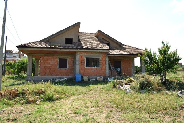 casa indipendente in vendita a Nissoria