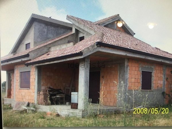 casa indipendente in vendita a Nissoria