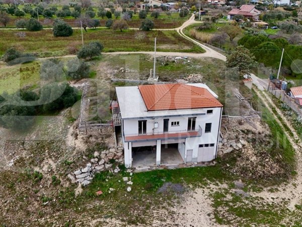 casa indipendente in vendita a Nissoria