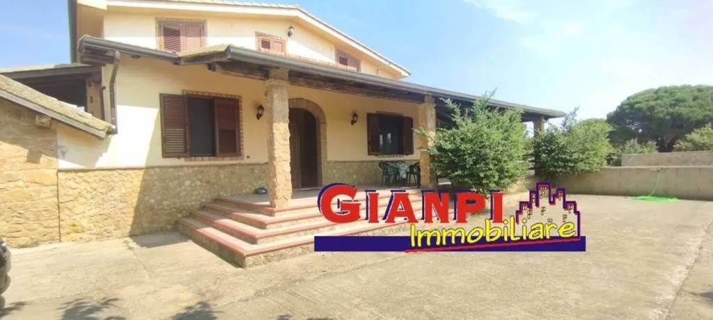 casa indipendente in vendita a Piazza Armerina