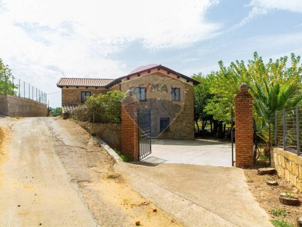 casa indipendente in vendita a Piazza Armerina