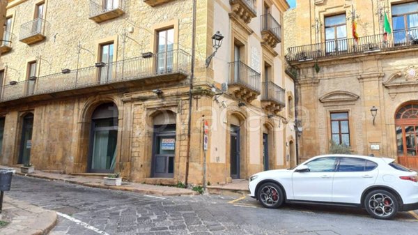 negozio in vendita a Piazza Armerina
