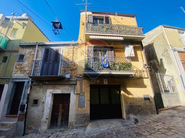 casa indipendente in vendita a Piazza Armerina