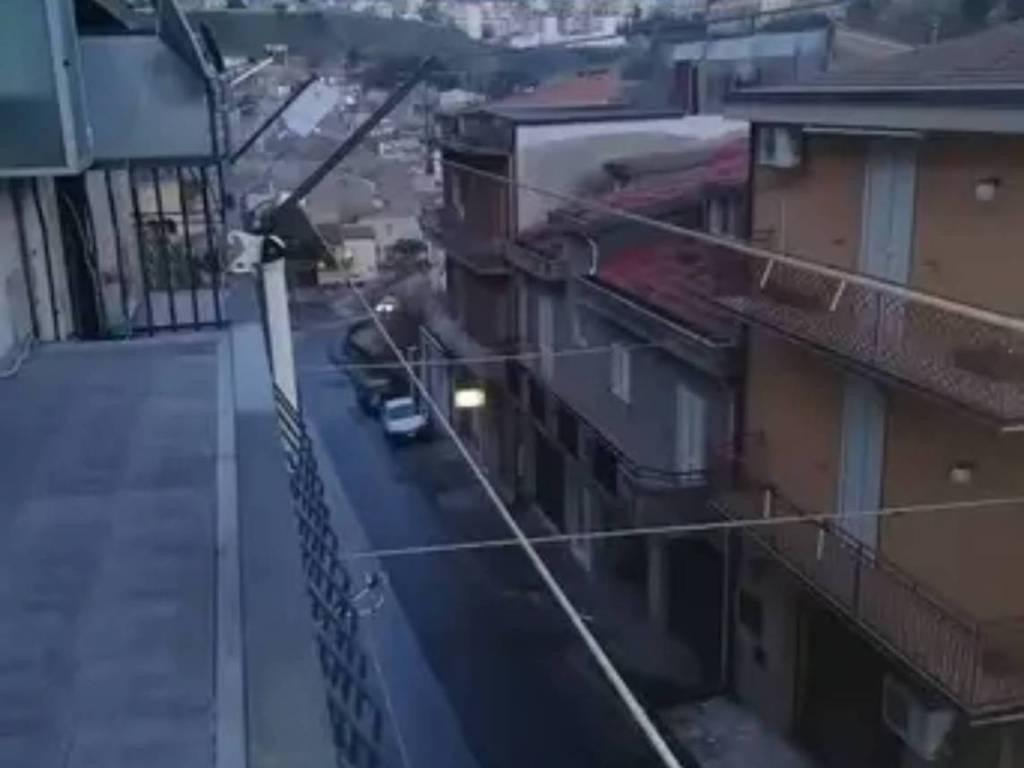 appartamento in vendita a Piazza Armerina in zona Azzolina