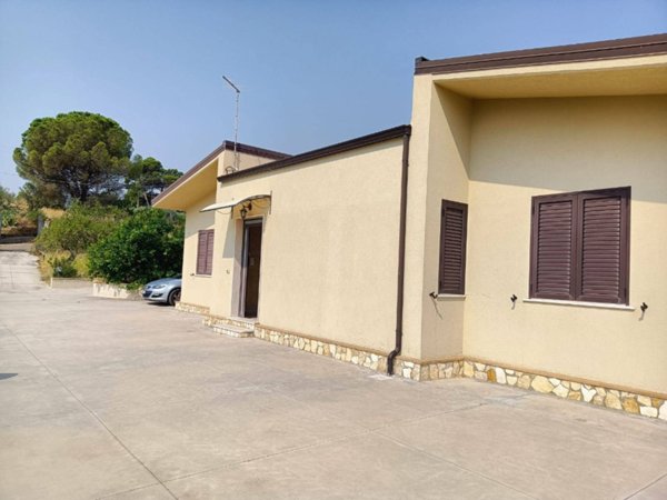 casa indipendente in vendita a Piazza Armerina
