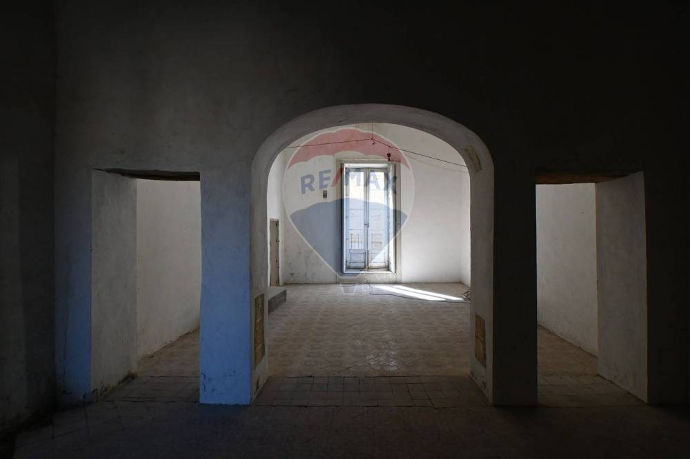 locale di sgombero in vendita a Piazza Armerina