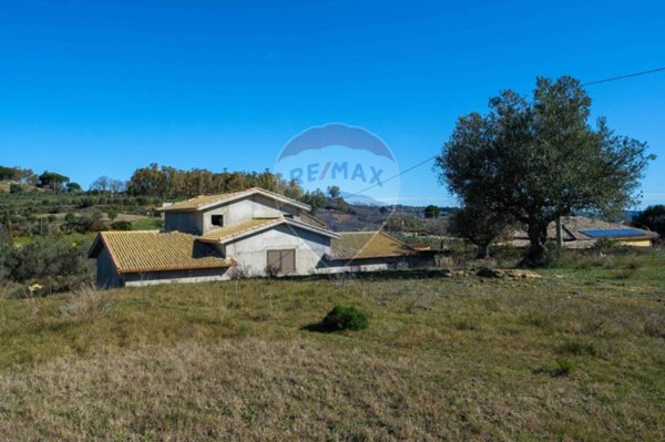 casa indipendente in vendita a Piazza Armerina