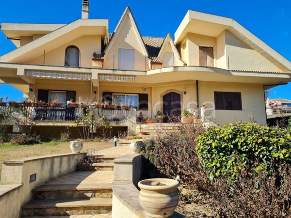 casa indipendente in vendita a Piazza Armerina