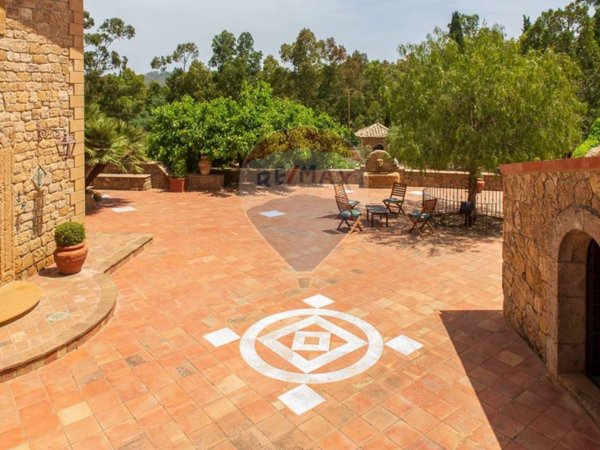 casa indipendente in vendita a Piazza Armerina