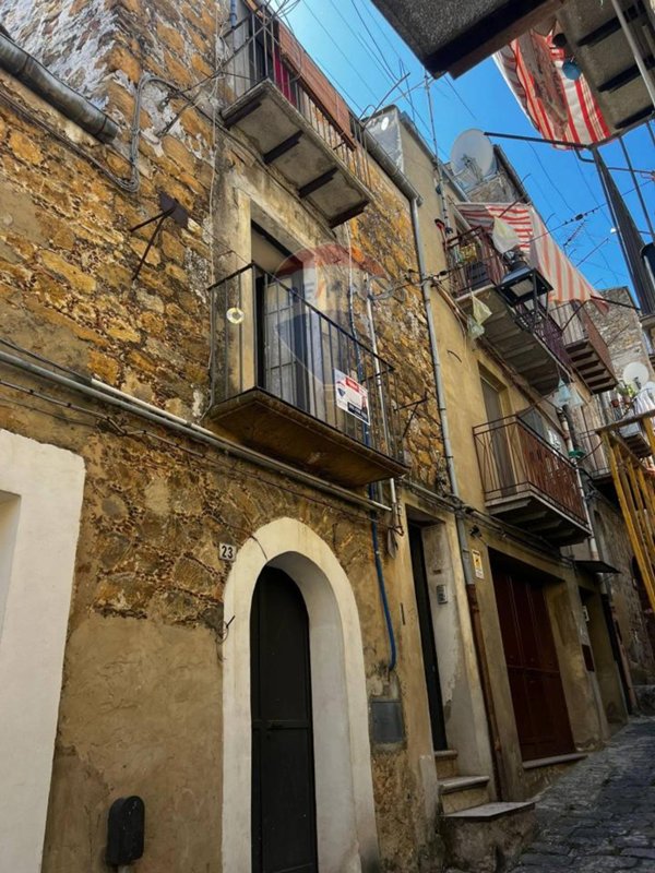 casa indipendente in vendita a Piazza Armerina
