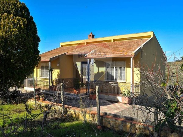 casa indipendente in vendita a Piazza Armerina