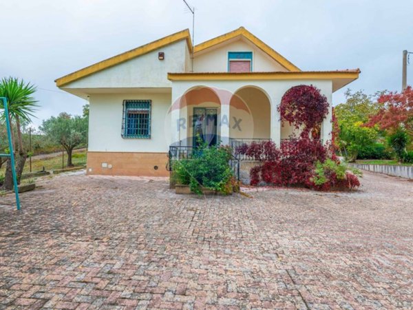 casa indipendente in vendita a Piazza Armerina