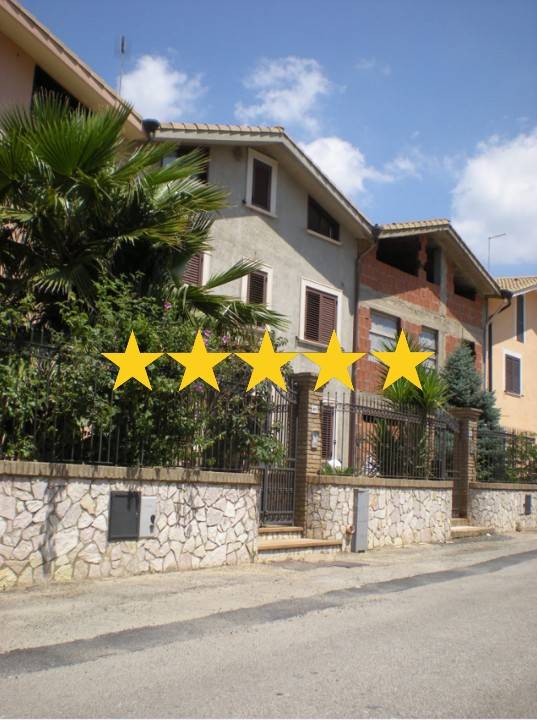 casa indipendente in vendita a Piazza Armerina