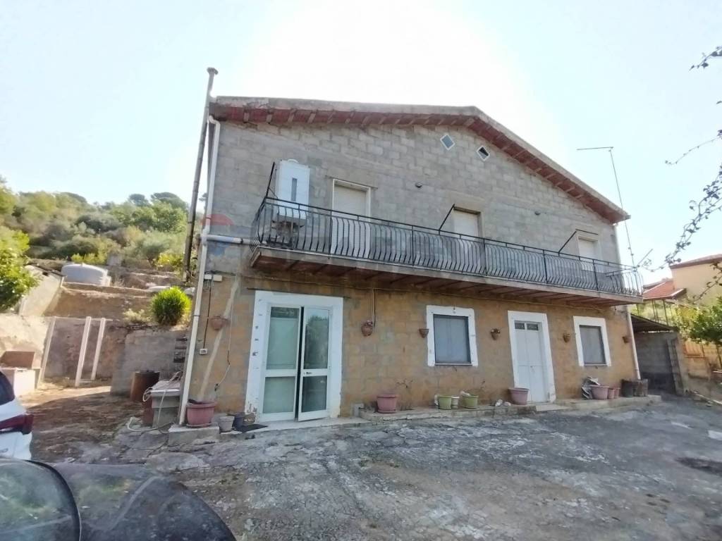 casa indipendente in vendita a Piazza Armerina