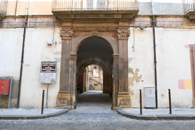locale di sgombero in vendita a Piazza Armerina