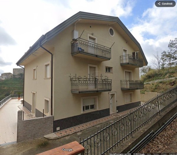 casa indipendente in vendita a Piazza Armerina