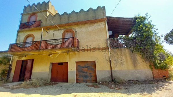 casa indipendente in vendita a Piazza Armerina