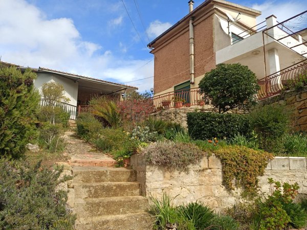 casa indipendente in vendita a Piazza Armerina