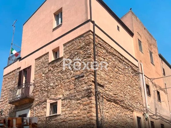 appartamento in vendita a Piazza Armerina in zona Azzolina