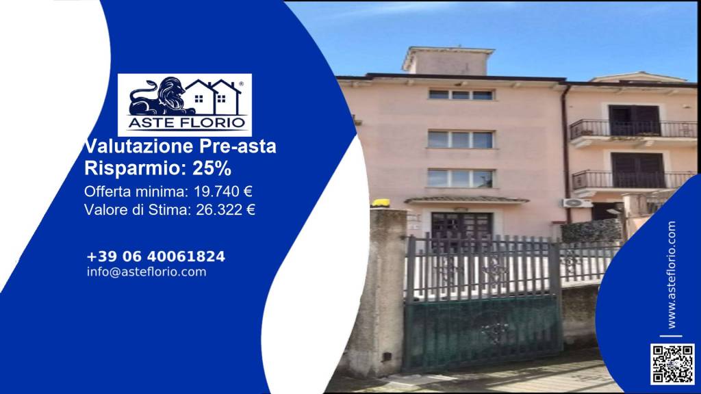 locale commerciale in vendita a Piazza Armerina in zona Santa Croce