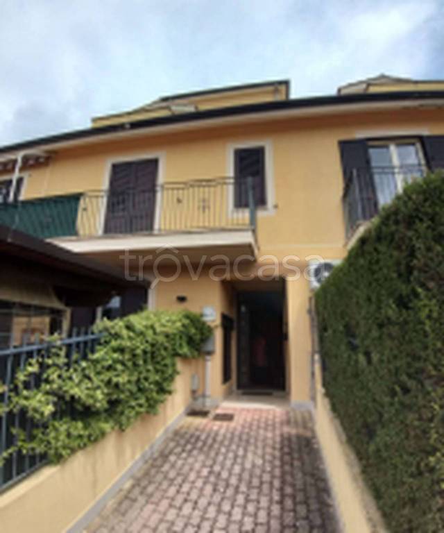 locale commerciale in vendita a Piazza Armerina