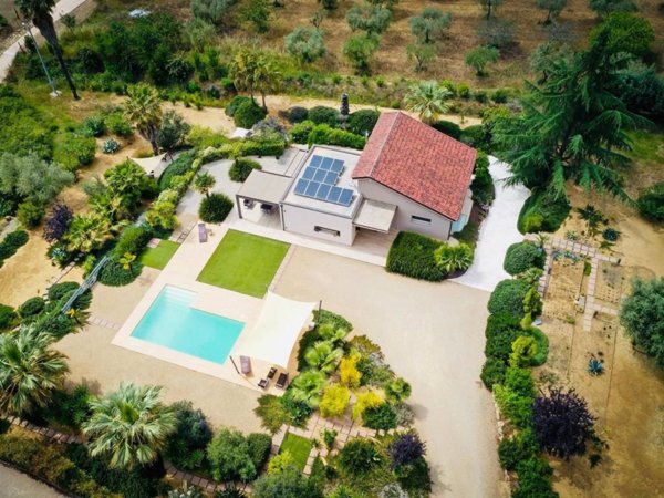 casa indipendente in vendita a Piazza Armerina