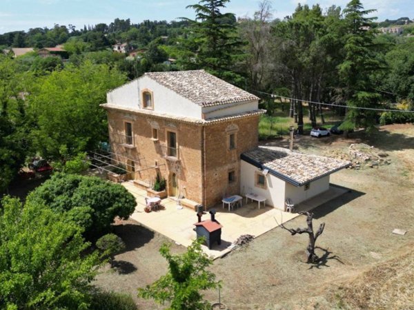 casa indipendente in vendita a Piazza Armerina in zona Santa Croce