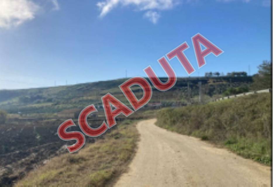 intera palazzina in vendita a Piazza Armerina in zona Grottacalda