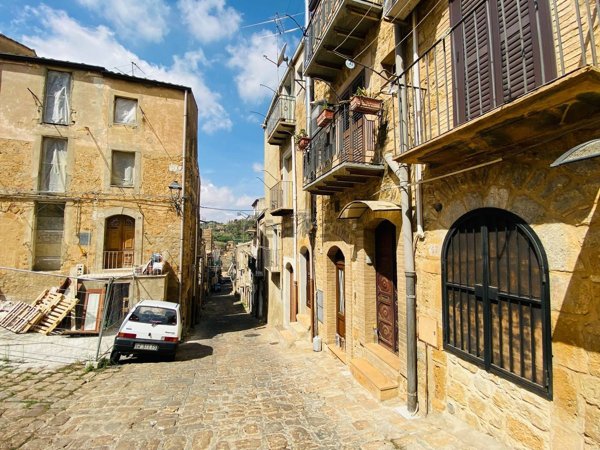 casa indipendente in vendita a Piazza Armerina