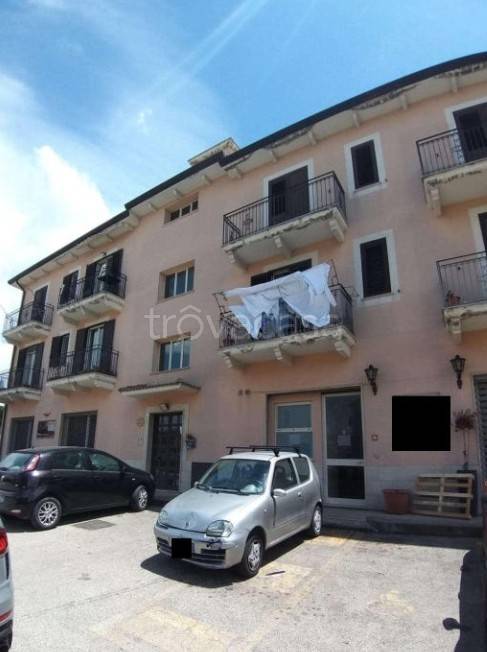 appartamento in vendita a Piazza Armerina in zona Santa Croce
