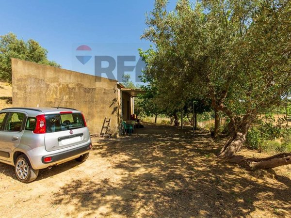 casa indipendente in vendita a Piazza Armerina in zona Grottacalda