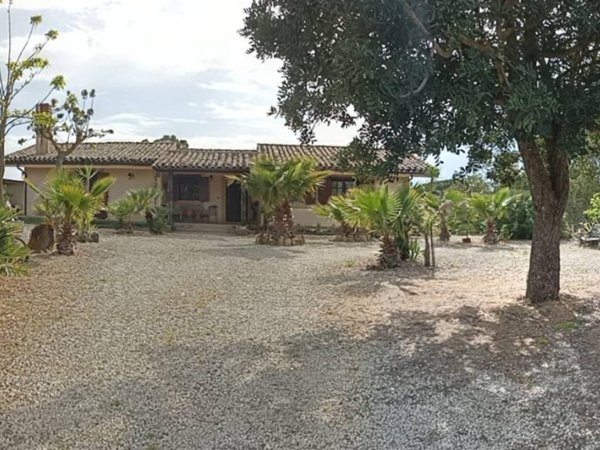casa indipendente in vendita a Piazza Armerina