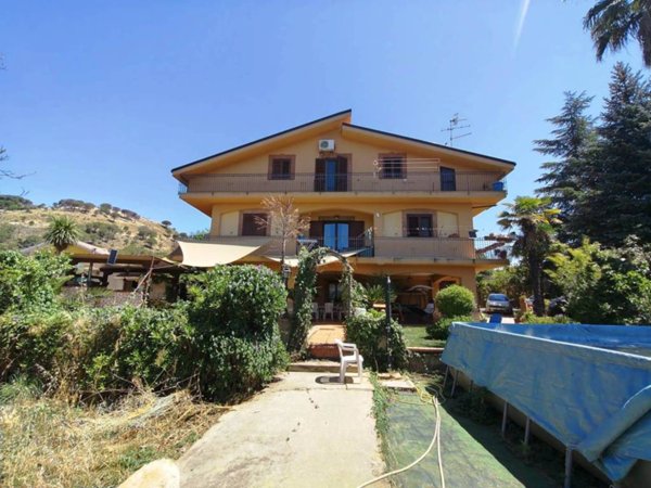 casa indipendente in vendita a Piazza Armerina