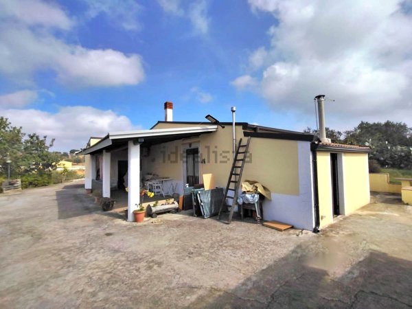 casa indipendente in vendita a Piazza Armerina in zona Grottacalda
