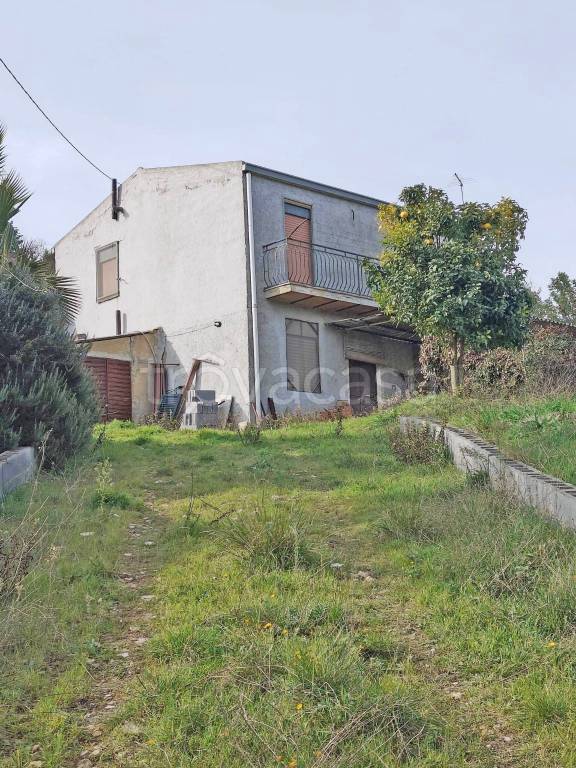 casa indipendente in vendita a Piazza Armerina in zona Grottacalda