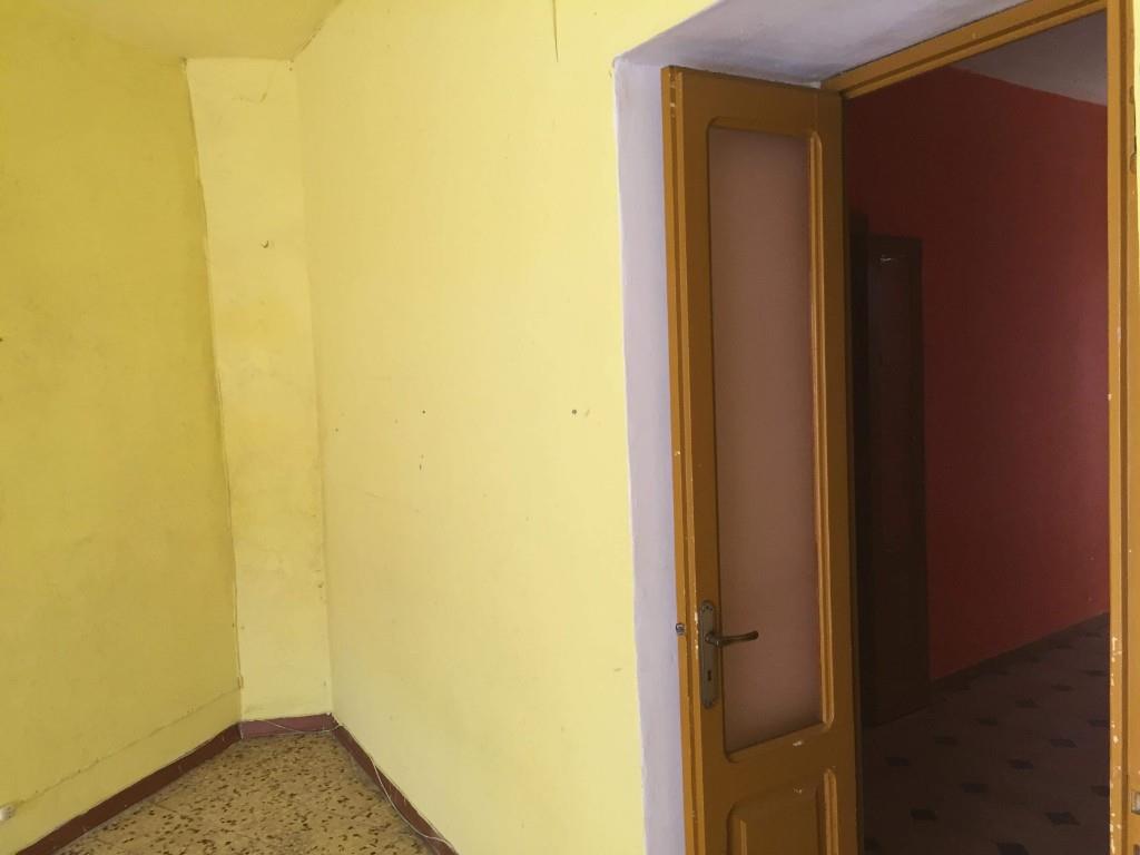 appartamento in vendita a Piazza Armerina in zona Azzolina