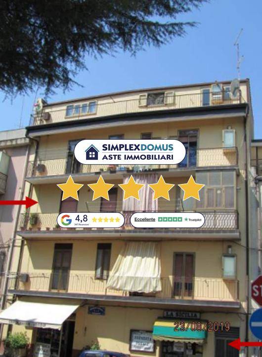 appartamento in vendita a Piazza Armerina in zona Azzolina