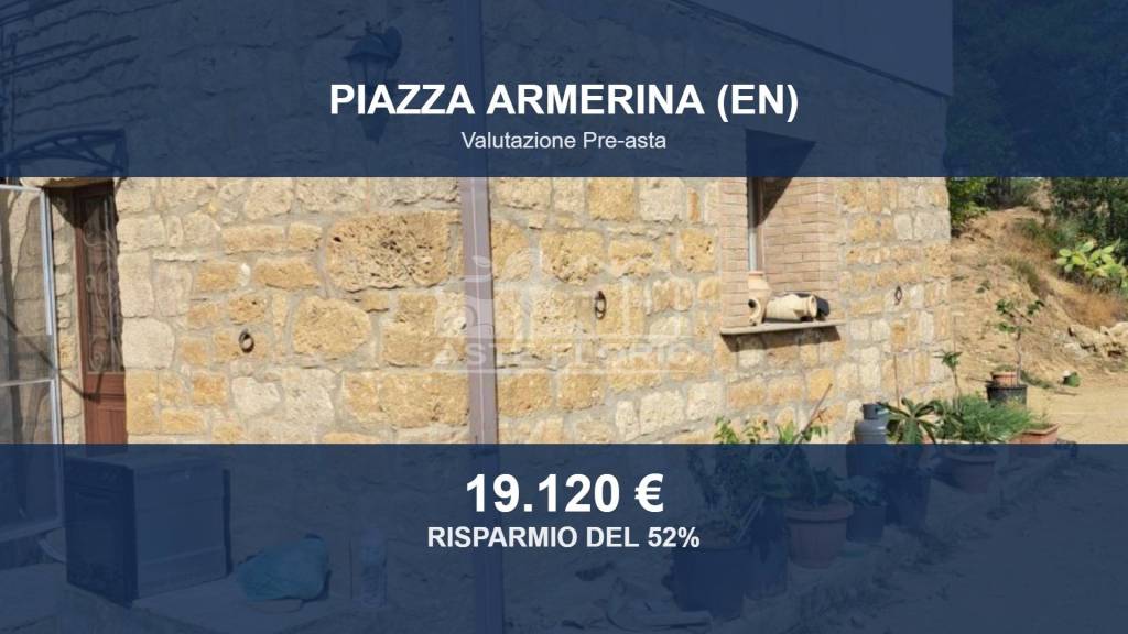 casa indipendente in vendita a Piazza Armerina in zona Santa Croce