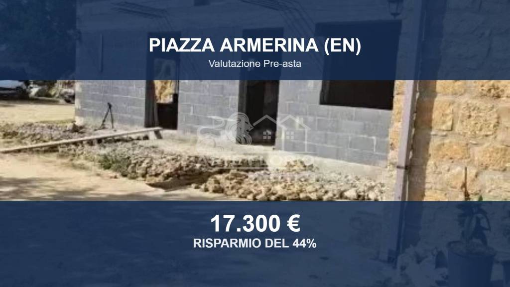 casa indipendente in vendita a Piazza Armerina in zona Santa Croce