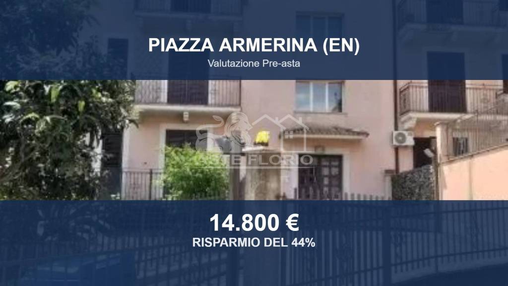 locale commerciale in vendita a Piazza Armerina in zona Santa Croce