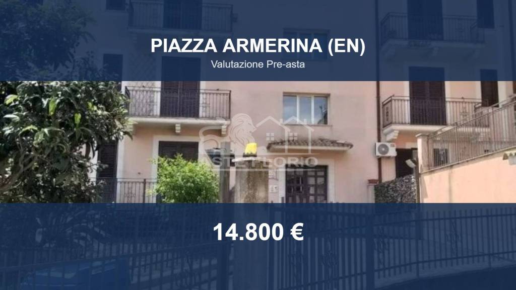 locale commerciale in vendita a Piazza Armerina in zona Santa Croce
