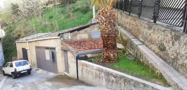 casa indipendente in vendita a Piazza Armerina