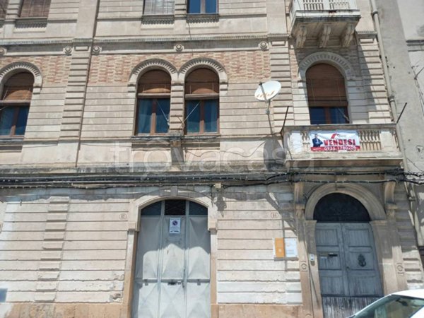 appartamento in vendita a Piazza Armerina in zona Azzolina
