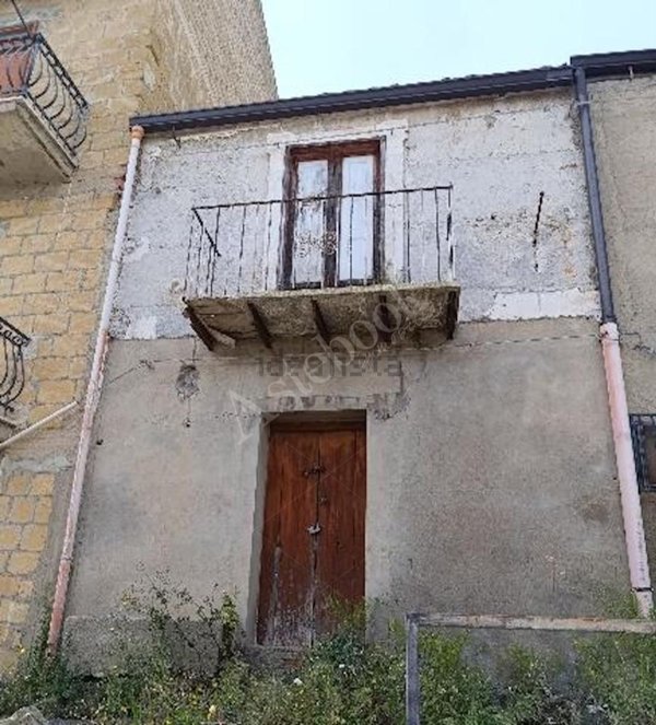 appartamento in vendita a Pietraperzia