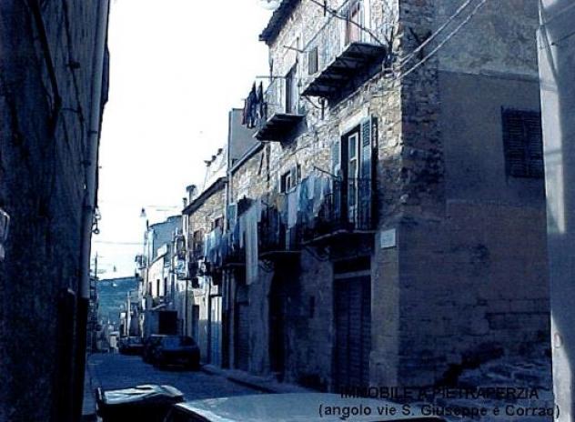 appartamento in vendita a Pietraperzia