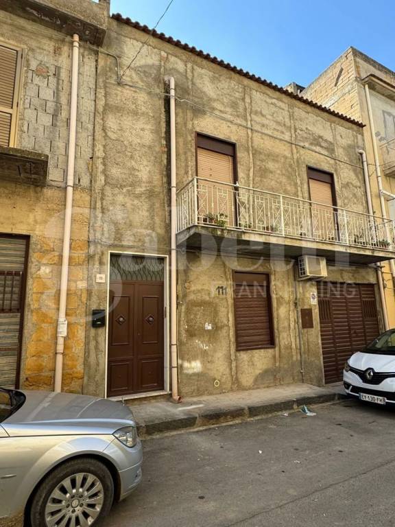 appartamento in vendita a Pietraperzia