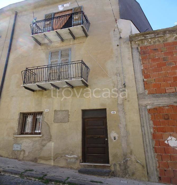 appartamento in vendita a Pietraperzia