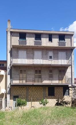 casa indipendente in vendita a Pietraperzia