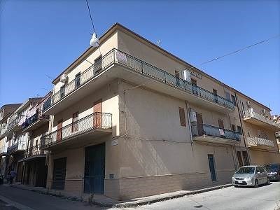 appartamento in vendita a Pietraperzia