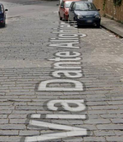 pentavano in vendita a Pietraperzia